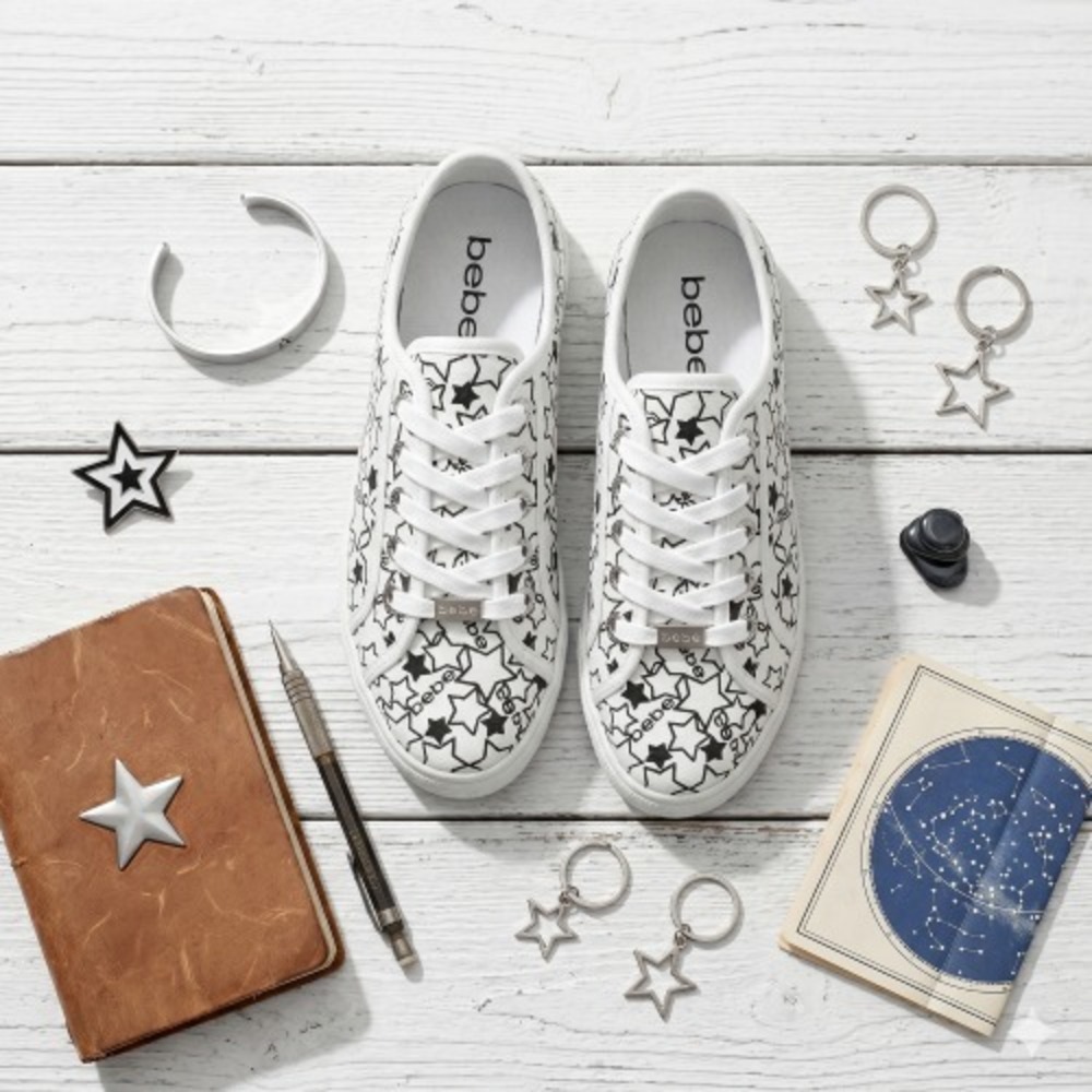 bebe Daney White‎ Logo Star Low‑Top Sneakers Women's 9